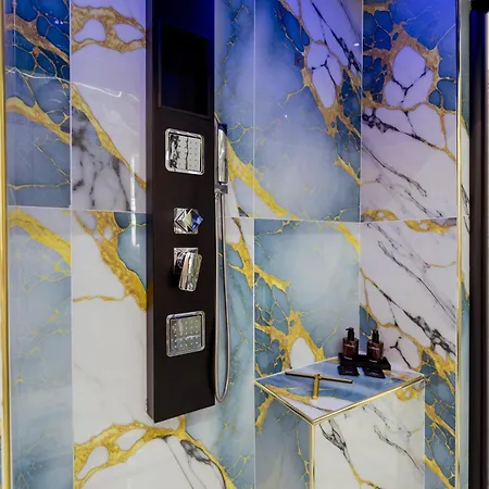 Dove Dormire A New Opening 2025 בית הארחה 4*