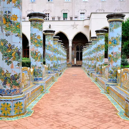 Dove Dormire A New Opening 2025 בית הארחה נאפולי